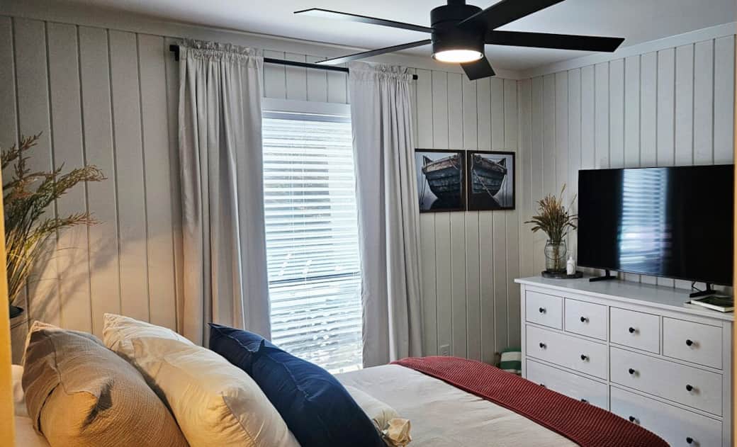 Master Bedroom Master Bedroom