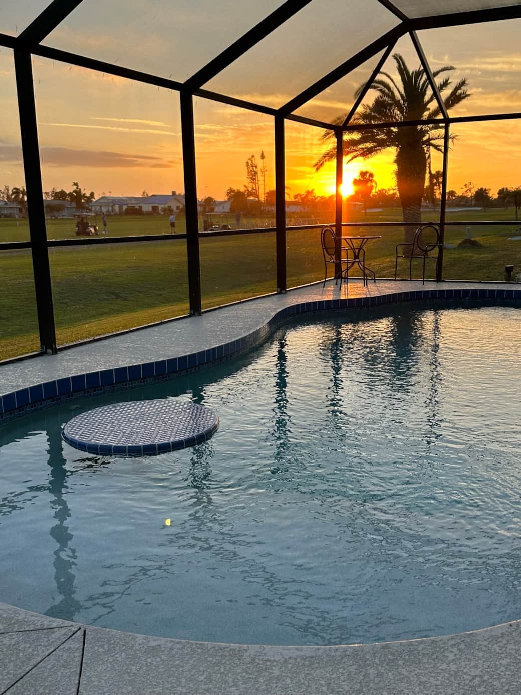 Pool5 Sunset - Caddy Rd Pool5 Sunset - Caddy Rd