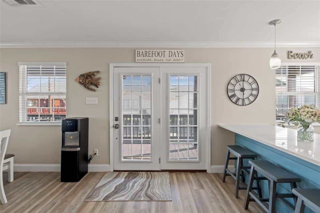 So much natural light!