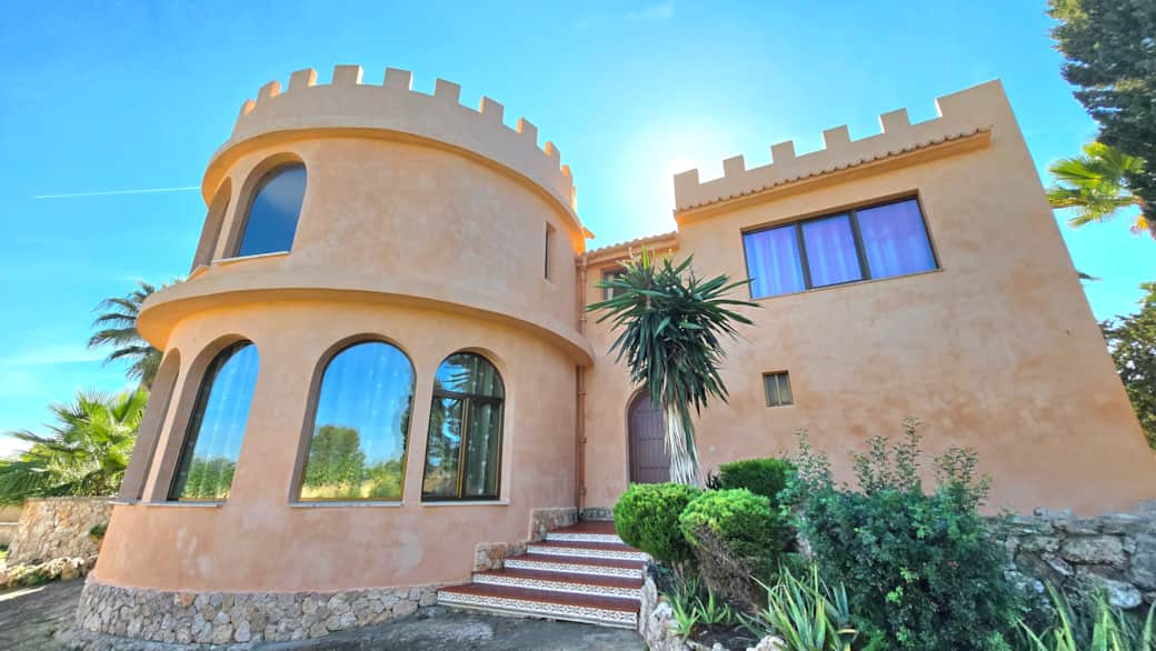 CASTELL BOHIO 2025 10 25 (128) CASTELL BOHIO 2025 10 25 (128)