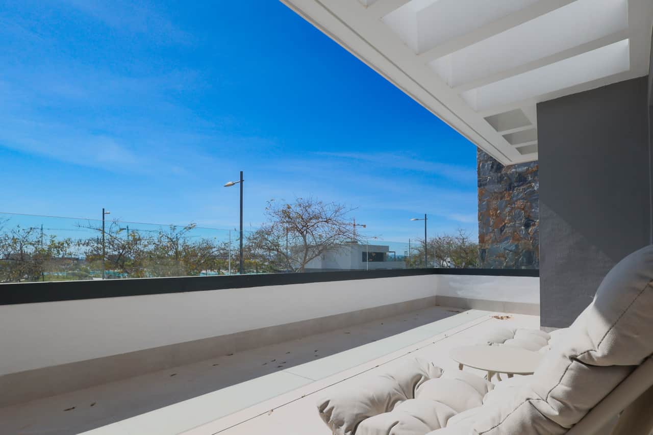 Balcony1a