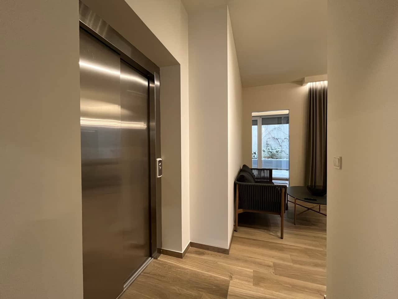 Elevator in the apartment