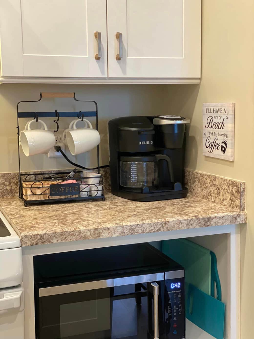 Coffee Nook, Keurig Coffee Pot and Single Pod