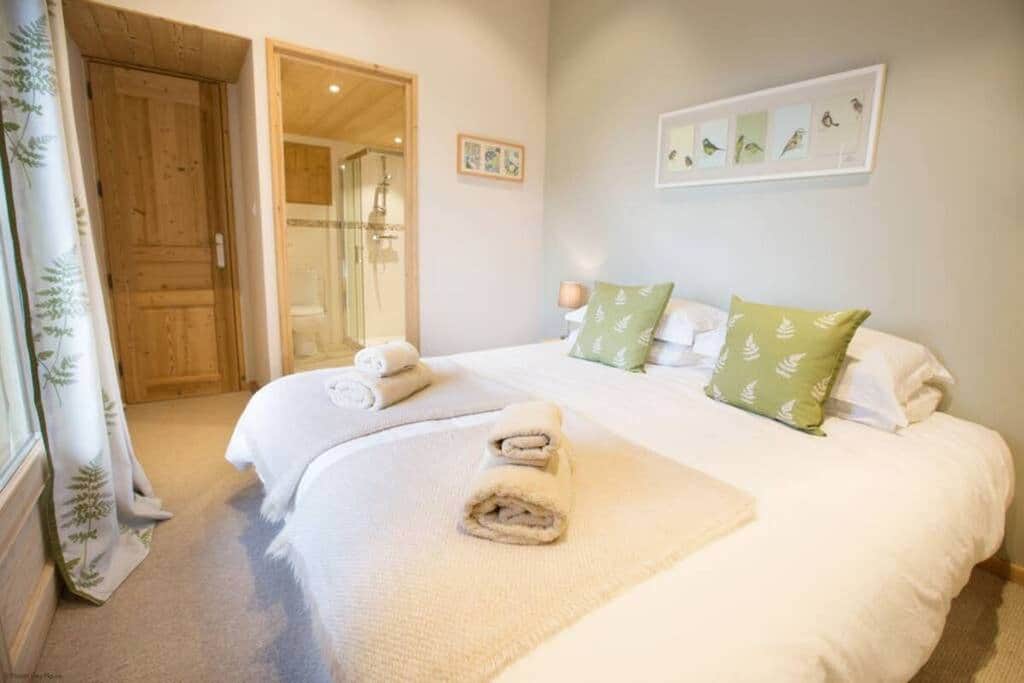 Bedroom 1 - double with ensuite shower room