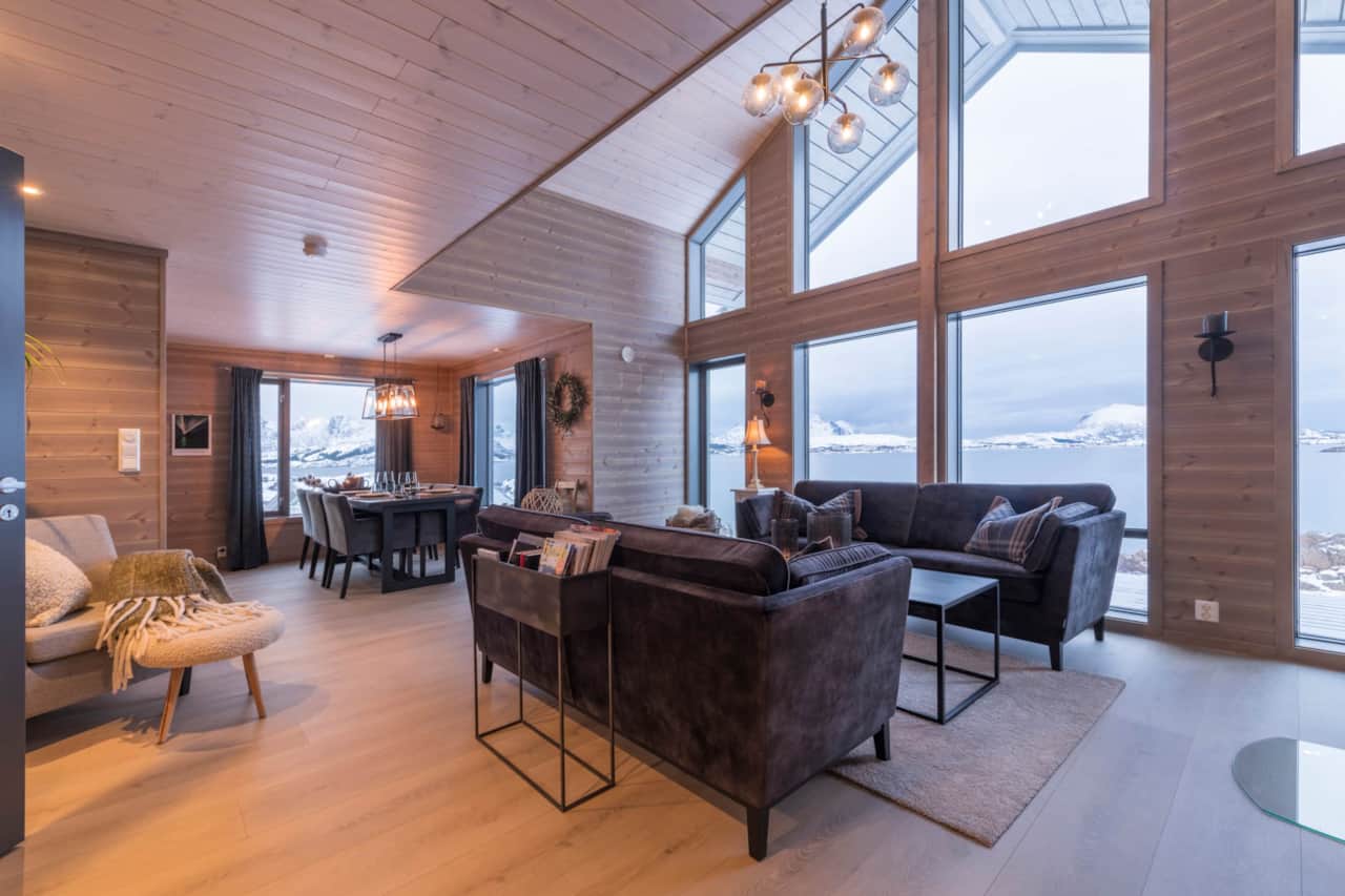 Superior Cabin Lofoten 23