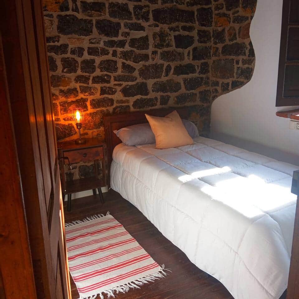 Casa rural de piedra con jardín y barbacoa en Ribota, Picos — foto 10