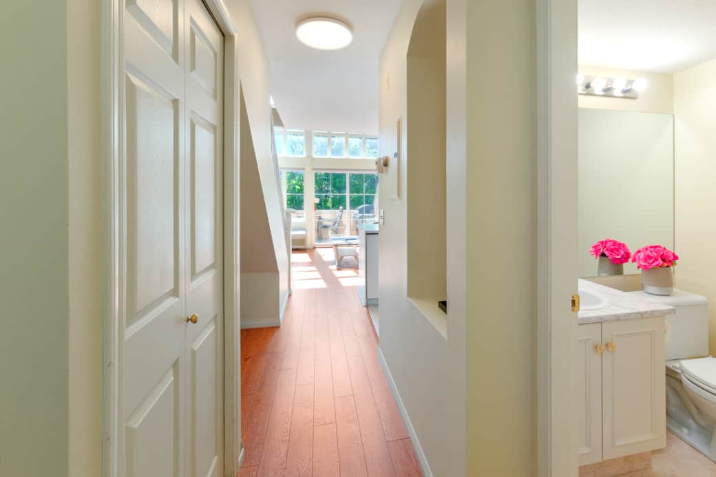 Unit 313 Entry
