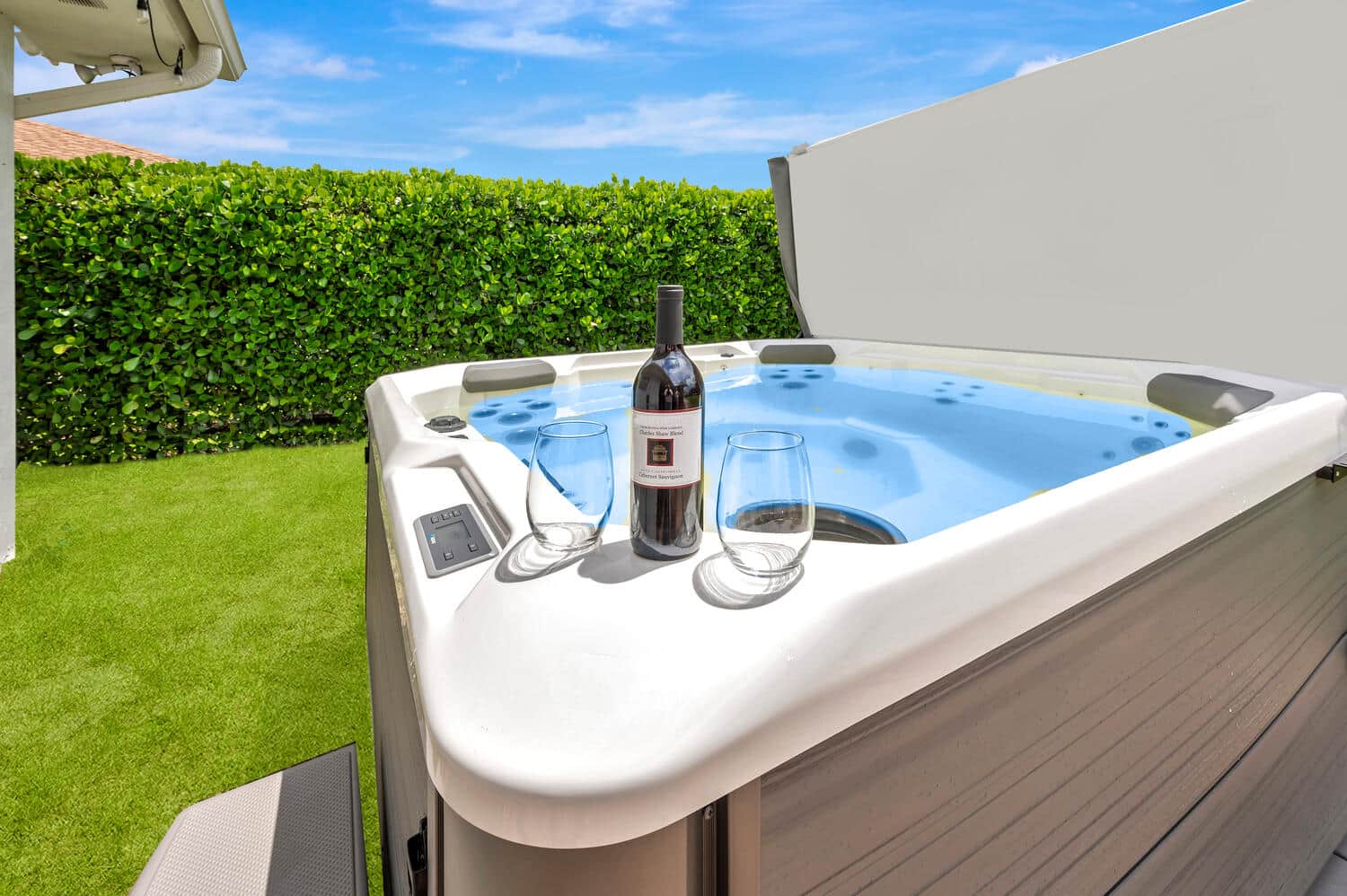 Island Getaway - Gorgeous coastal home! — Marco Island — vacation rental