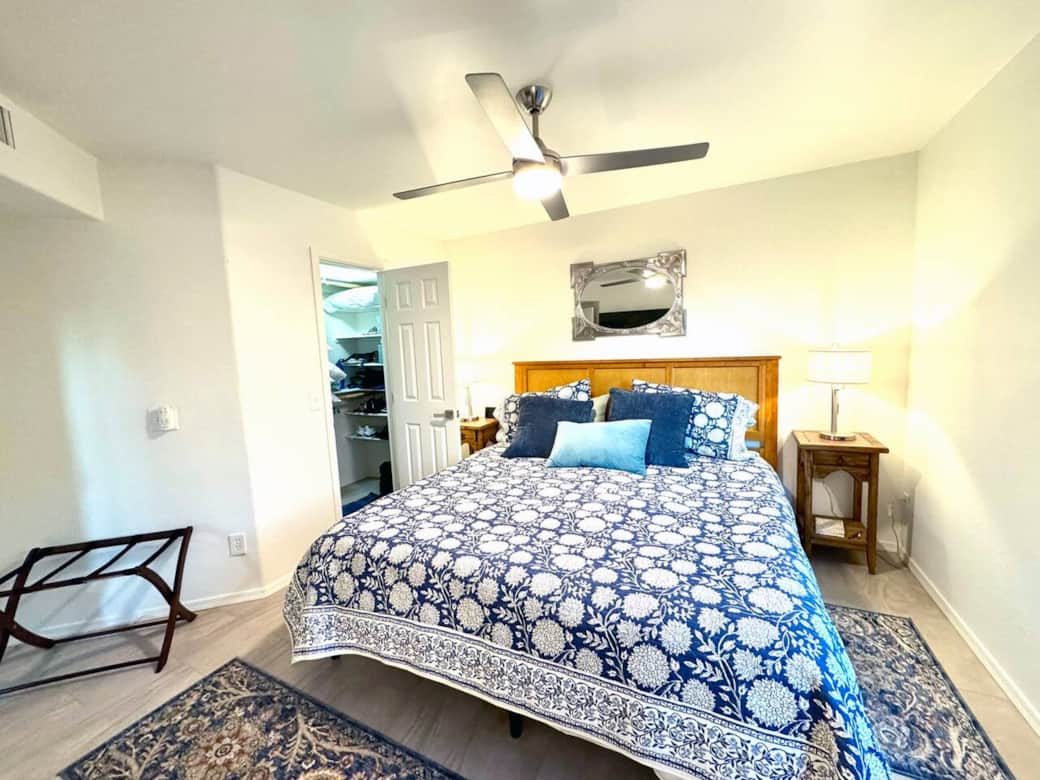 Master Bedroom with new King adjustable bed Master Bedroom with new King adjustable bed