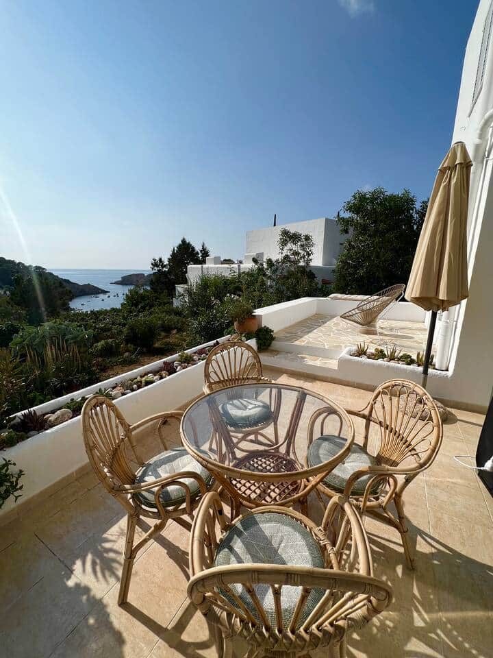 Private terrace with outdoor dining and sea view at Ibiza Seaview Apartment