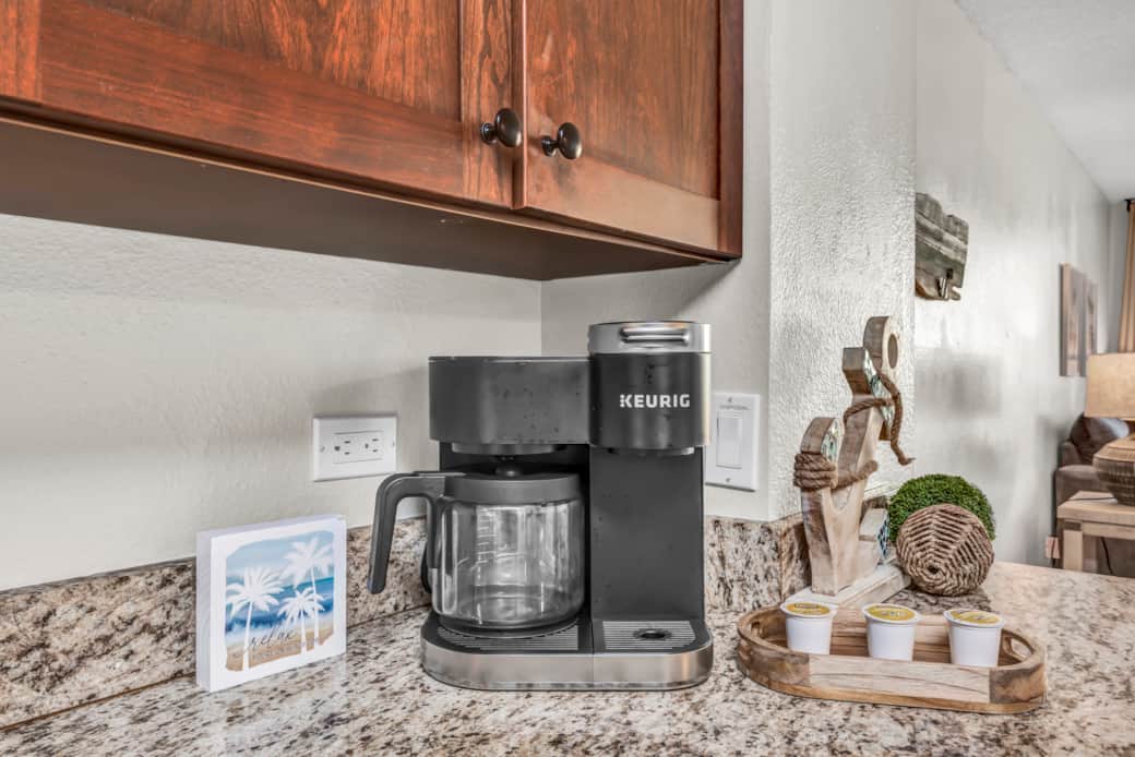 Electric tea kettle, Keurig (drip and pod) with enough pods to get you started Electric tea kettle, Keurig (drip and pod) with enough pods to get you started