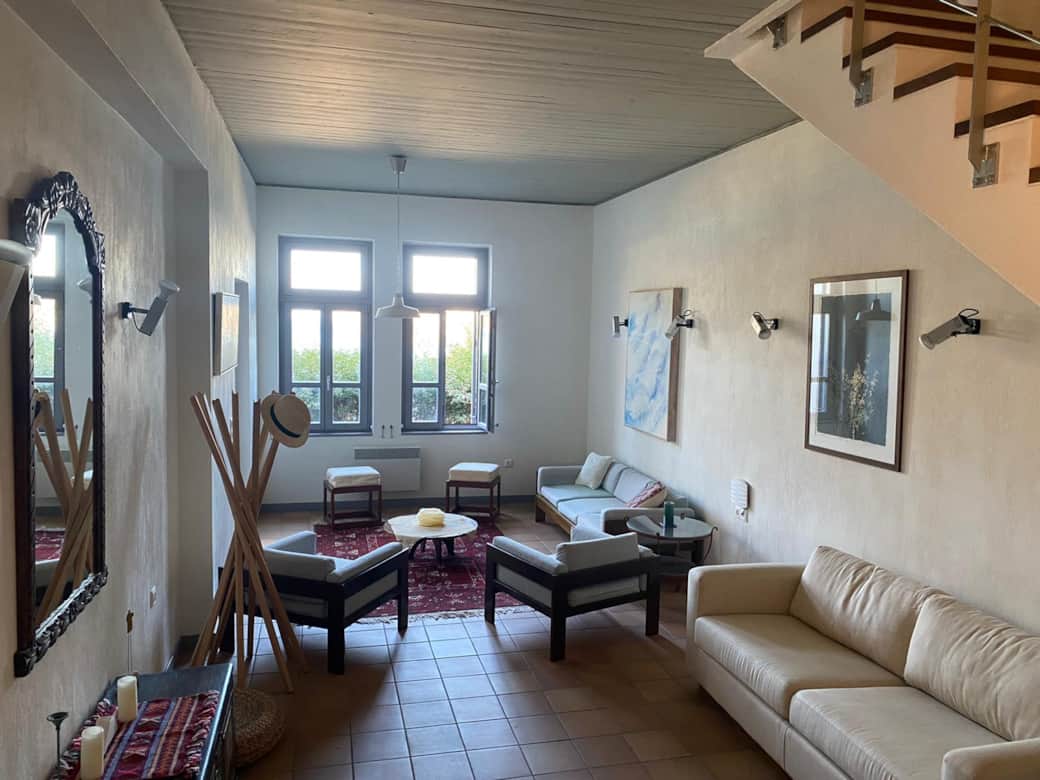 Lounge area