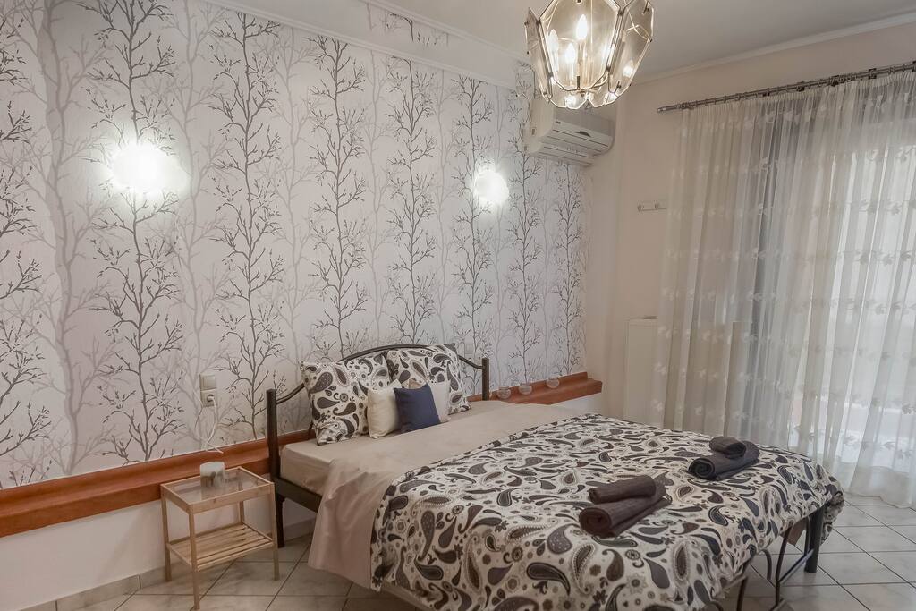Luxury City Center Apartment