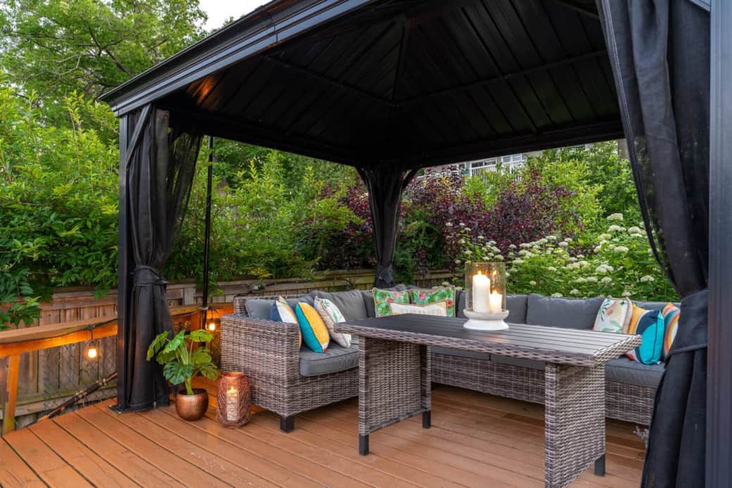 Relax on the gazebo's comfortable seating, framed by the peaceful embrace of nature. Take in the serene beauty of the river flowing gently before you, offering a calming escape and a moment to appreciate the tranquil surroundings. Relax on the gazebo's comfortable seating, framed by the peaceful embrace of nature. Take in the serene beauty of the river flowing gently before you, offering a calming escape and a moment to appreciate the tranquil surroundings.