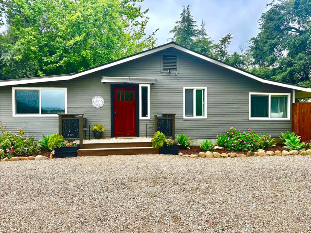 1 of 3 Hartmann Country Cottages, the Farmhouse is perfect for girls' weekends or family getaways.