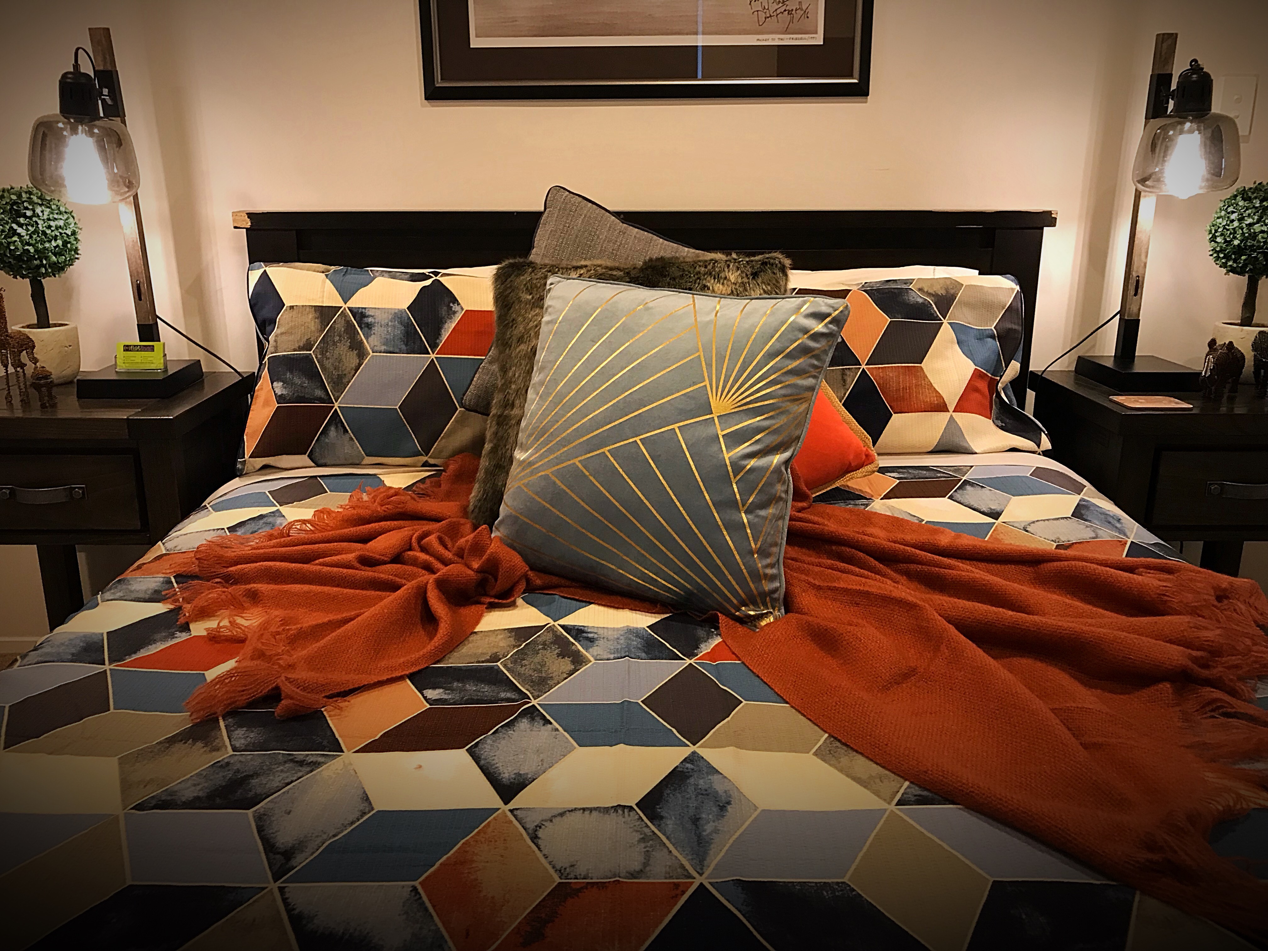 Deluxe Bedroom 4 Flatbush Holiday Accommodation