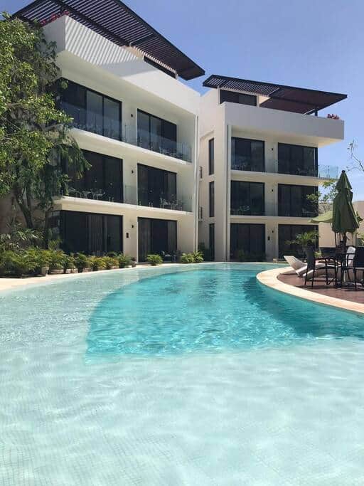 Green Areas and incredible pool with sun beds