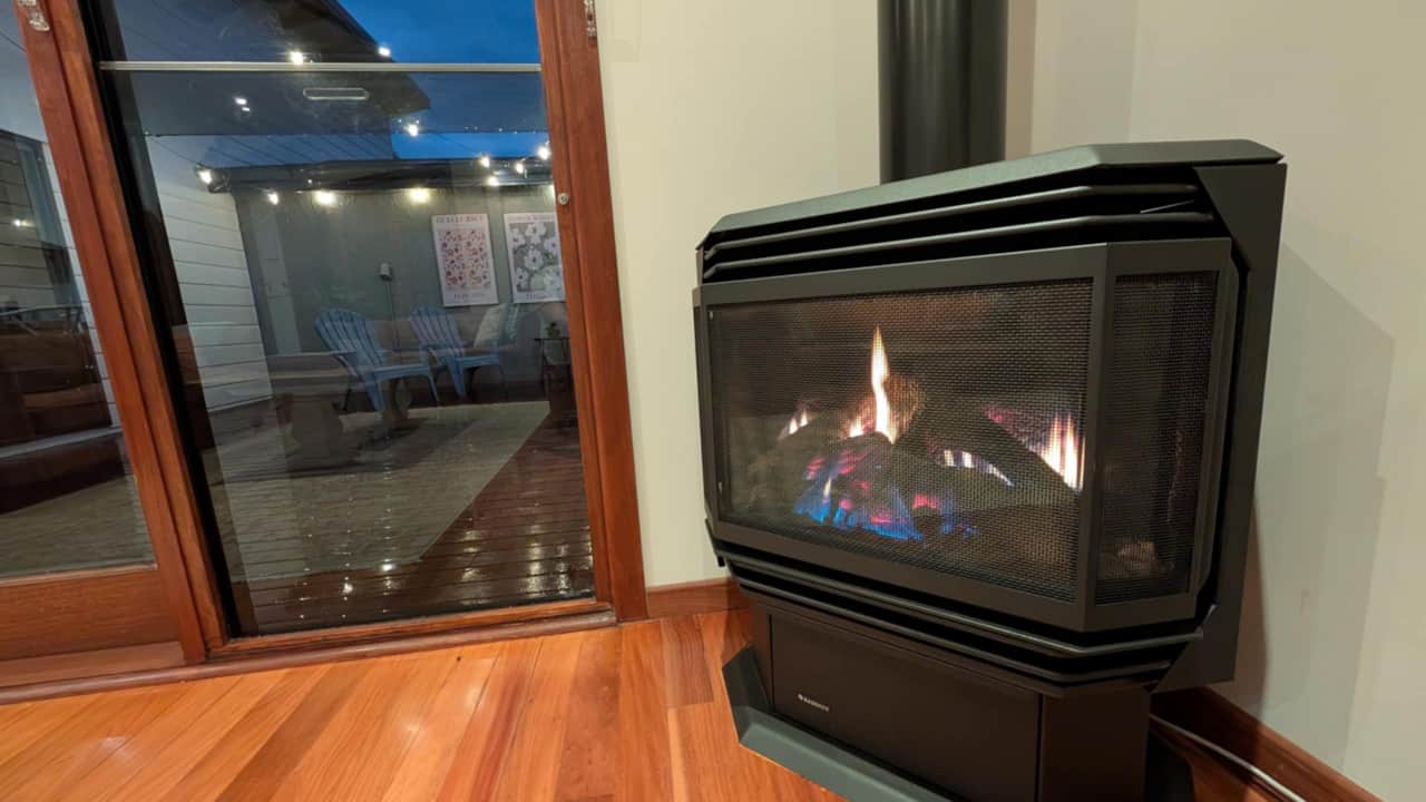 Cosy gas fireplace for the cooler nights