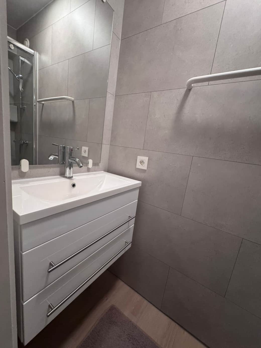 Douche bij slaapkamer 2