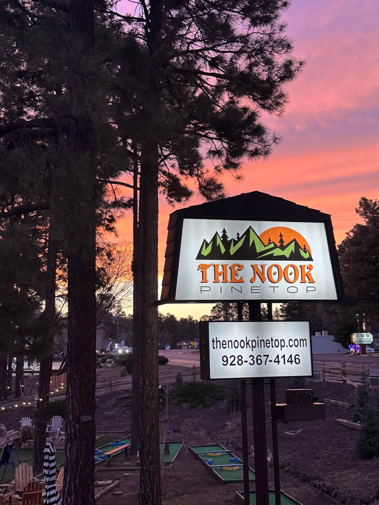 Pretty Pinetop Sunsets