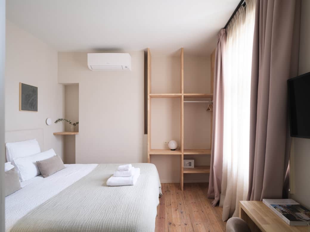 ROOM LO CIEL