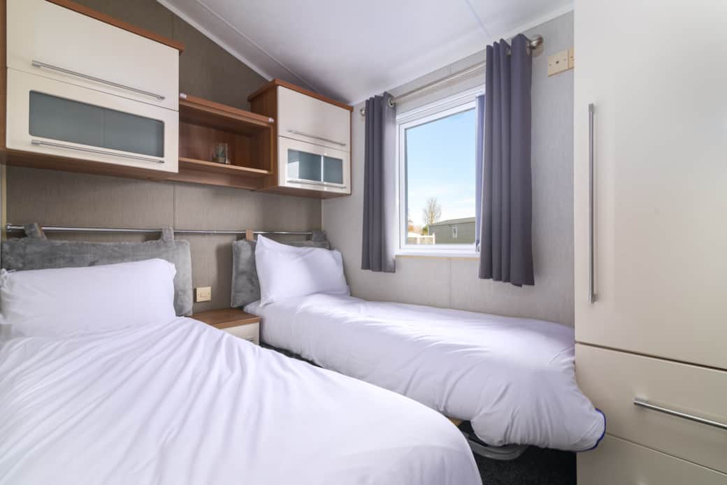 Twin Bedroom
