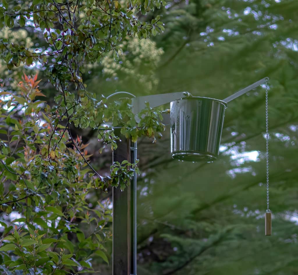 Nordic bucket shower