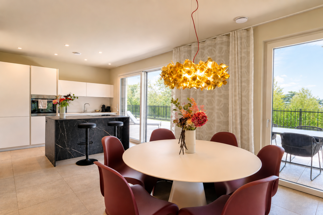 Dining and kitchen with a view 2