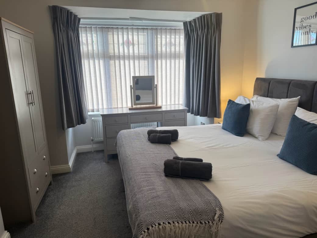 Front bedroom