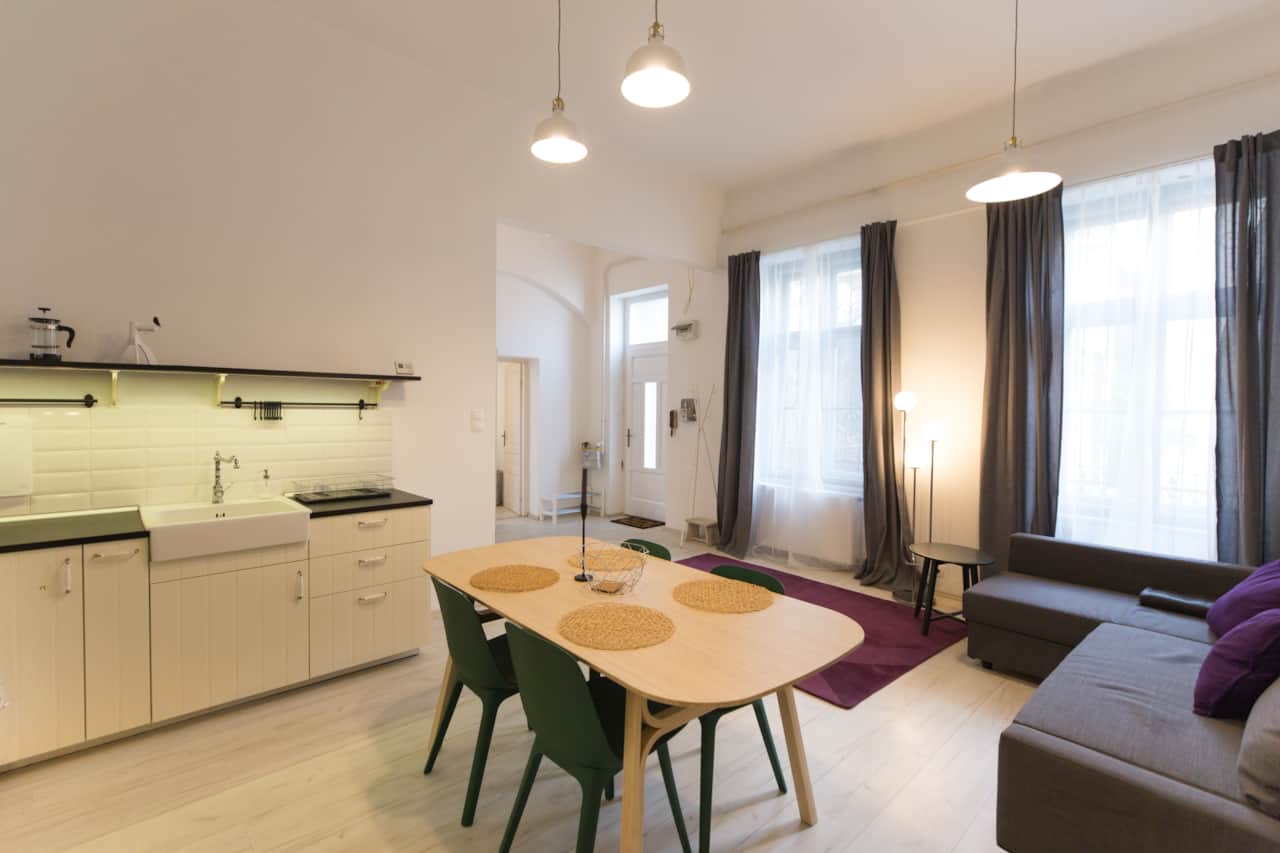 Kitchen-Living room
