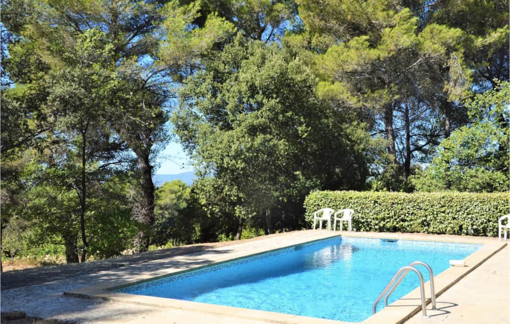 826273b Lovely home in La Tour DAigues La Tour dAigues 826273b Lovely home in La Tour DAigues La Tour dAigues
