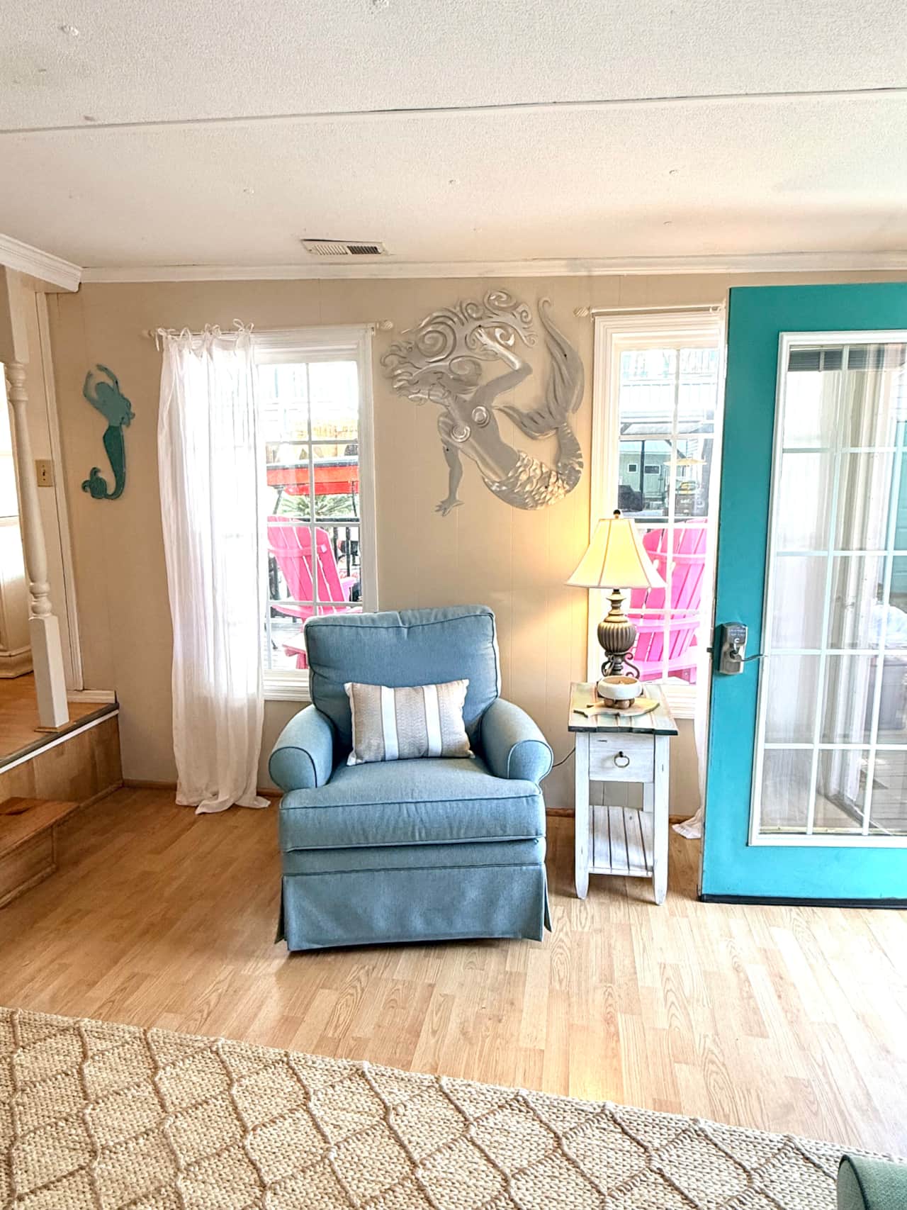 Z-20 Living Room 