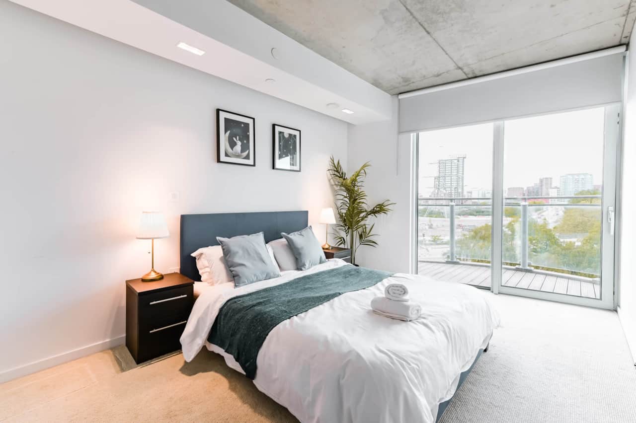 The Curve - One Bedroom