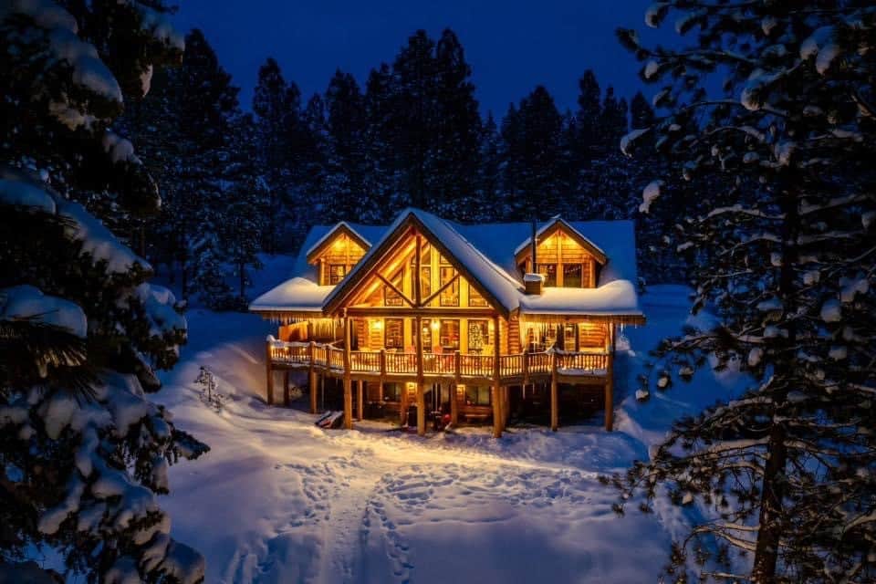 Red Cone Lodge is the ultimate Hallmark experience!