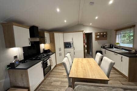 Indoor dining area Kitchen