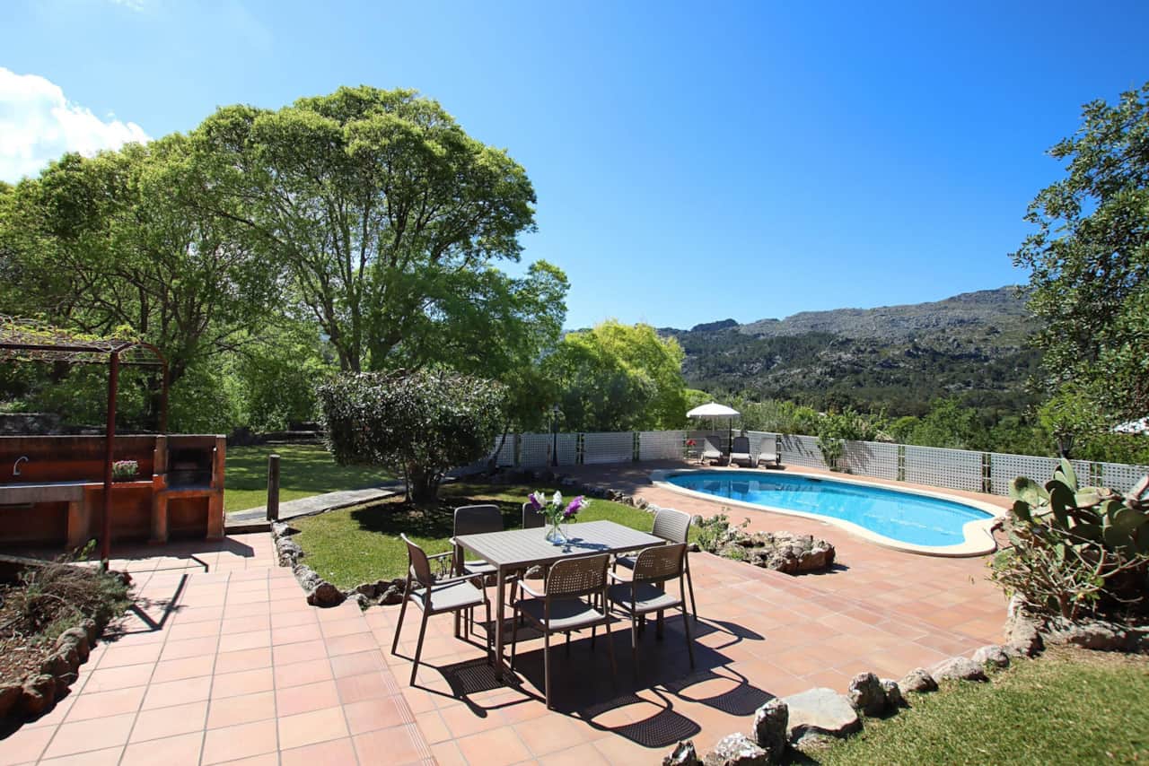 VILLA PORQUERES