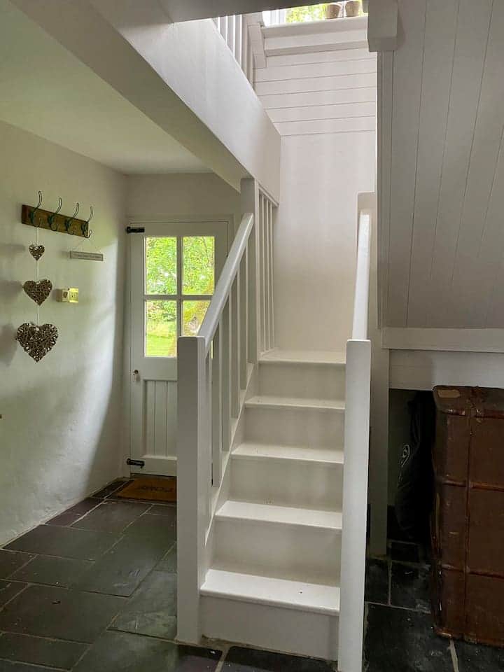 Private Entrance, Stairway Leading to Loft/Snug Room/Roof Garden 