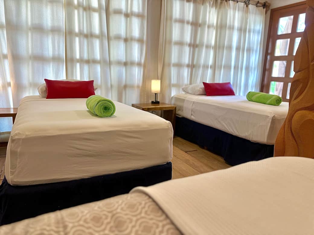Room on the beach, equiped mini fridge, microwave and coffe machine, private bathroom