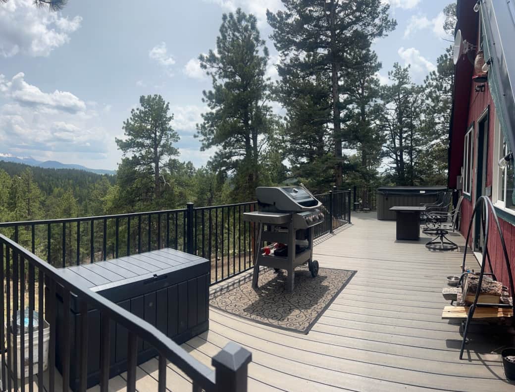 Once you get here, you don't want to leave! Relax and enjoy on our new large deck with amazing views and all the privacy you could ask for! True mountain getaway......