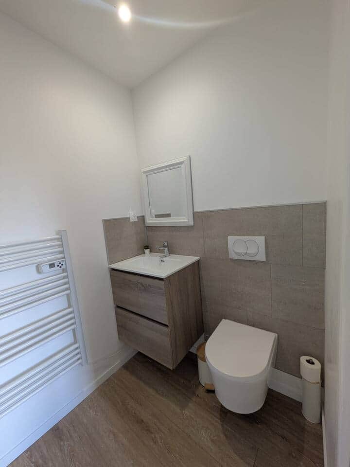 salle d'eau chambre 3