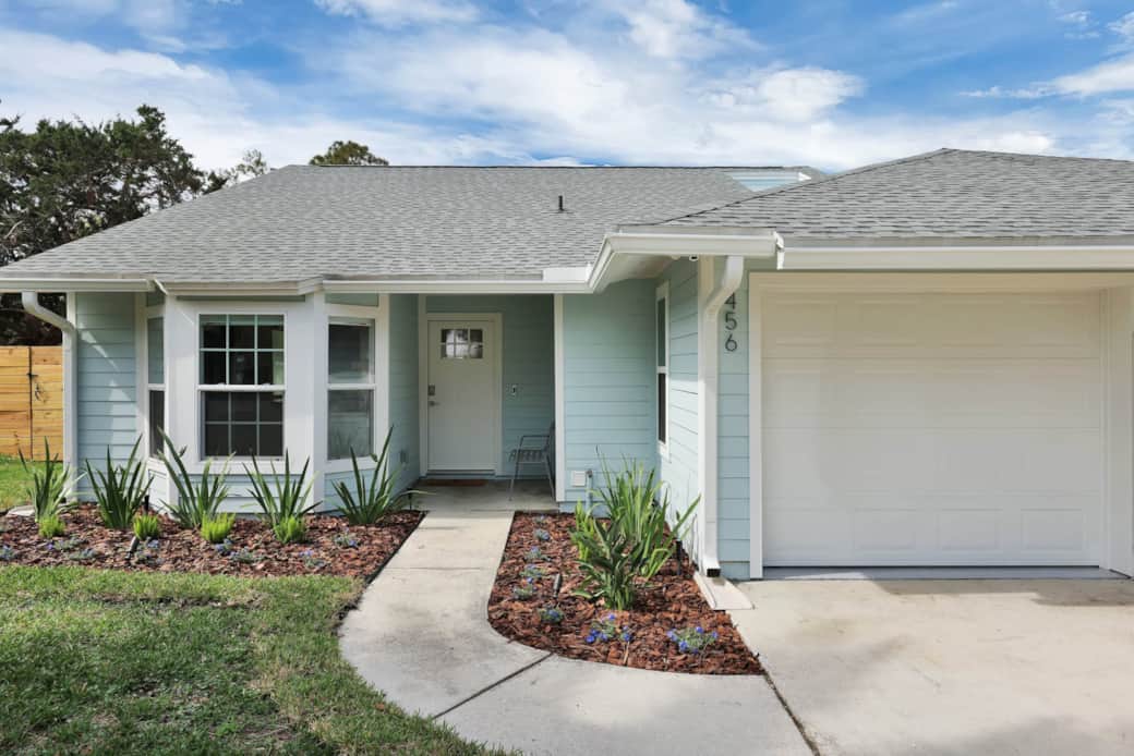 The Blue Oasis 3/2 POOL Home S Jax Beach Vacation Home in