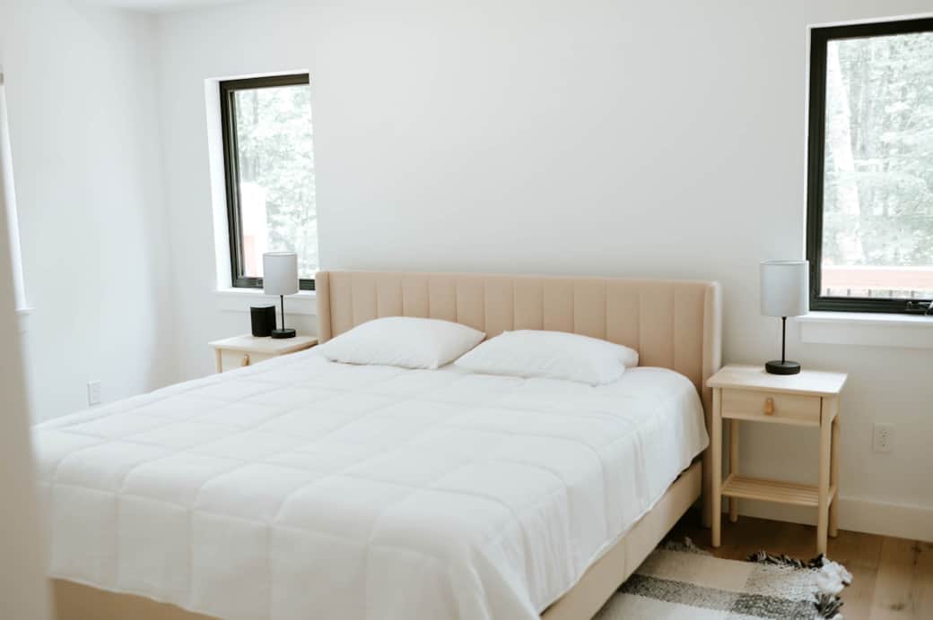 Master bedroom - King - Main Floor