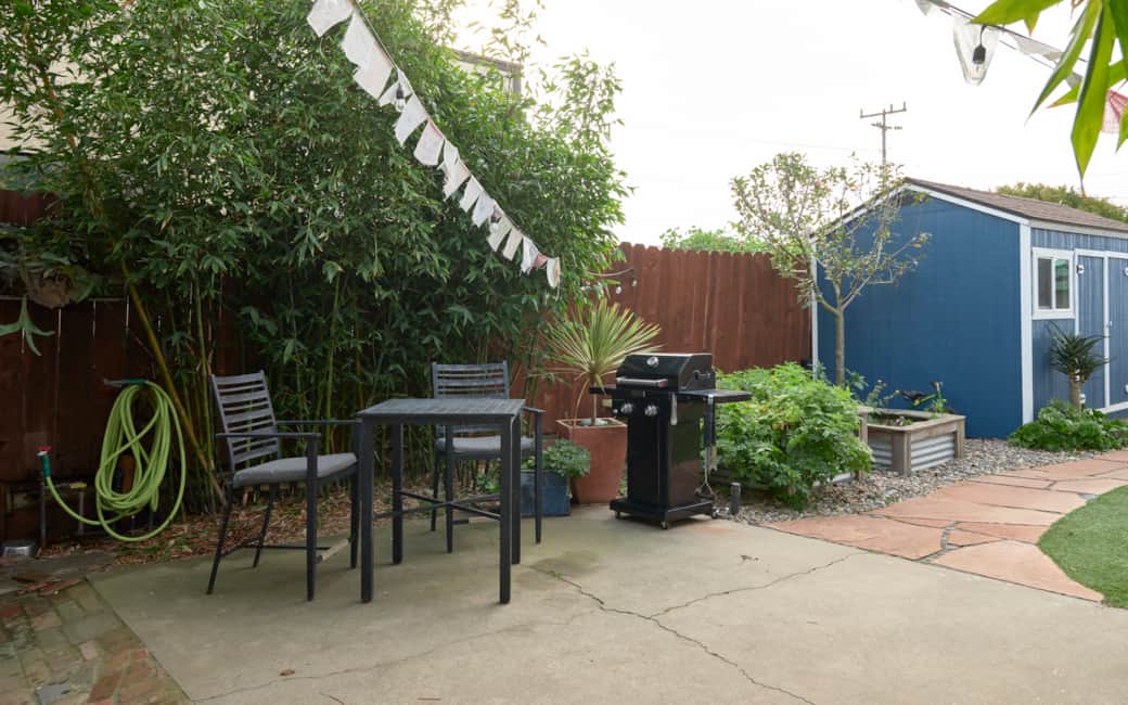 Outdoor dining and grilling