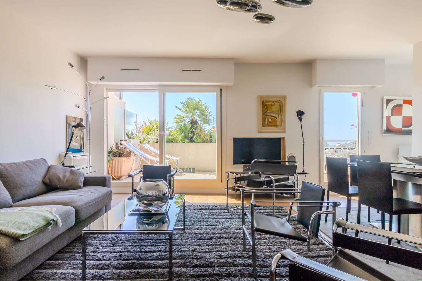 Juan-les-Pins - Rooftop, 2 chambres + parking, Antibes