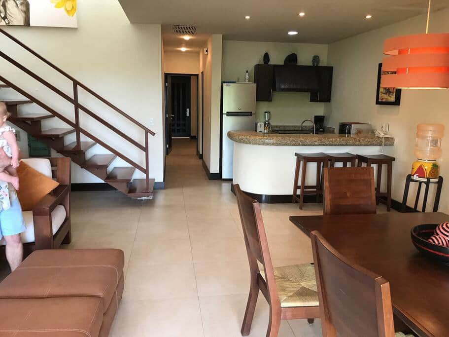 kitchen/dining kitchen/dining