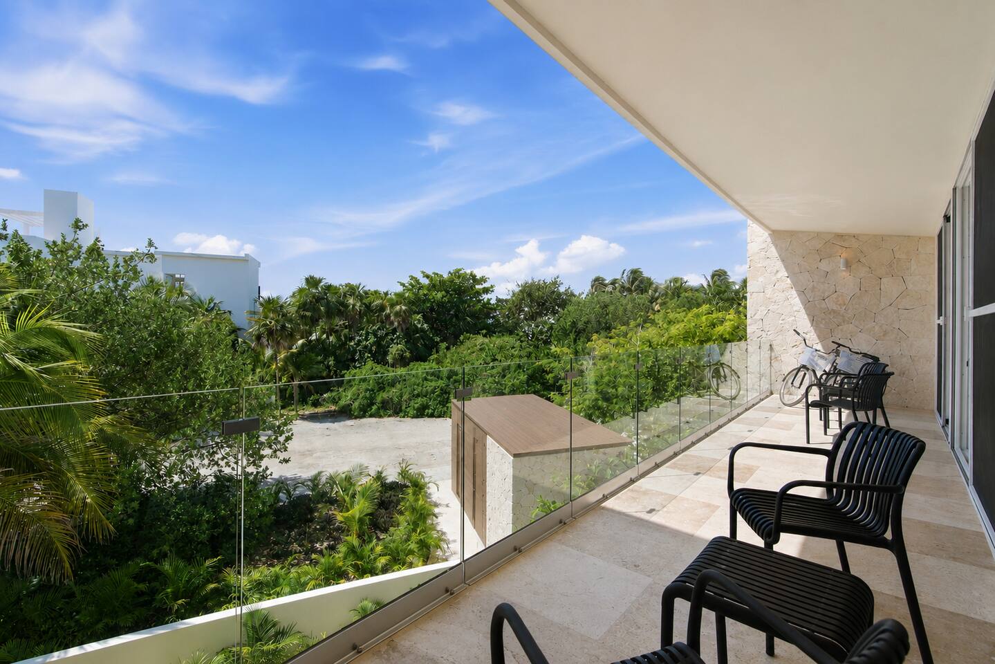 Akumal Seas | 2 Min Walk to Beach | Rooftop Pools photo 5
