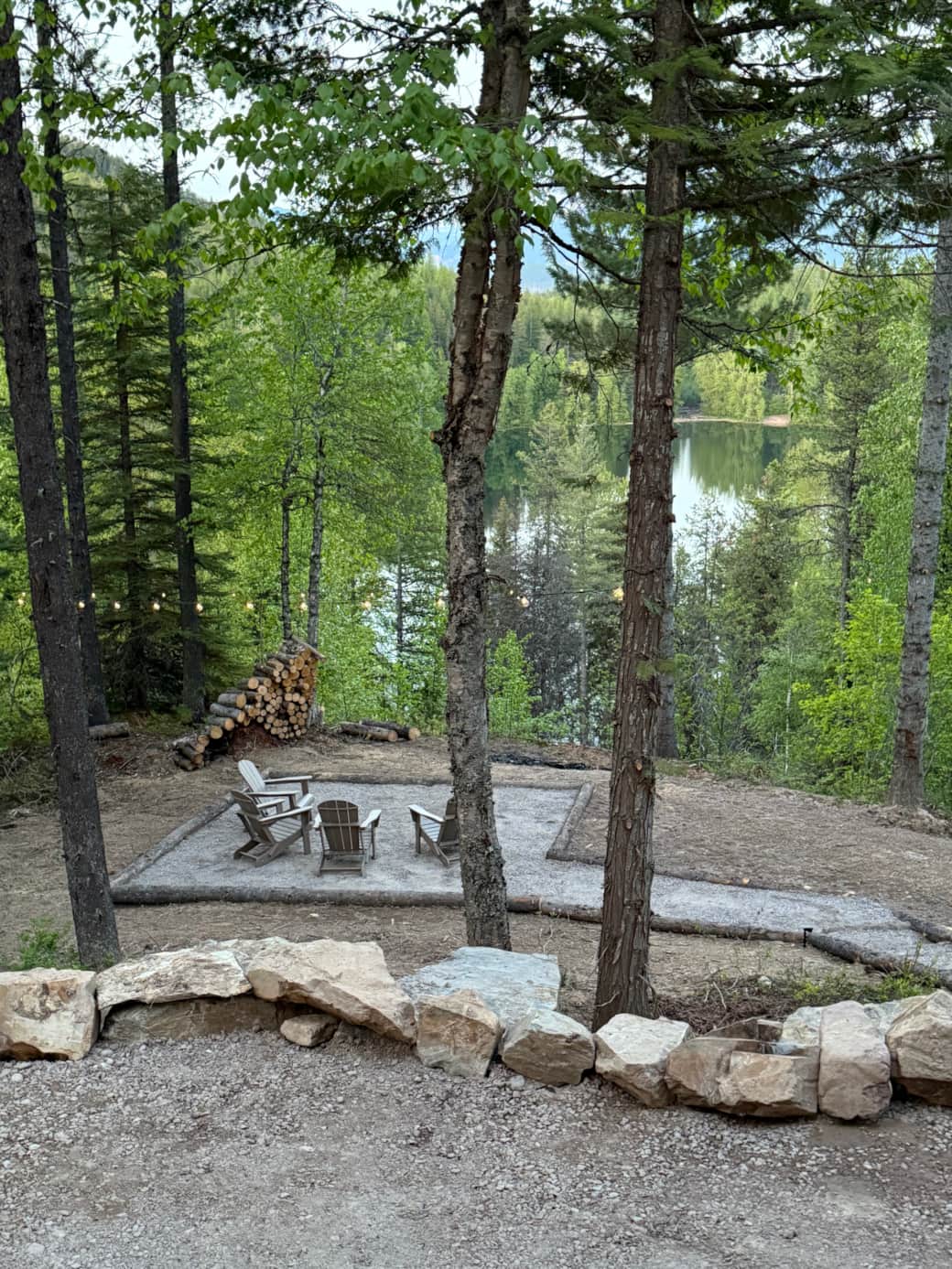 A Bailey Lake Retreat 