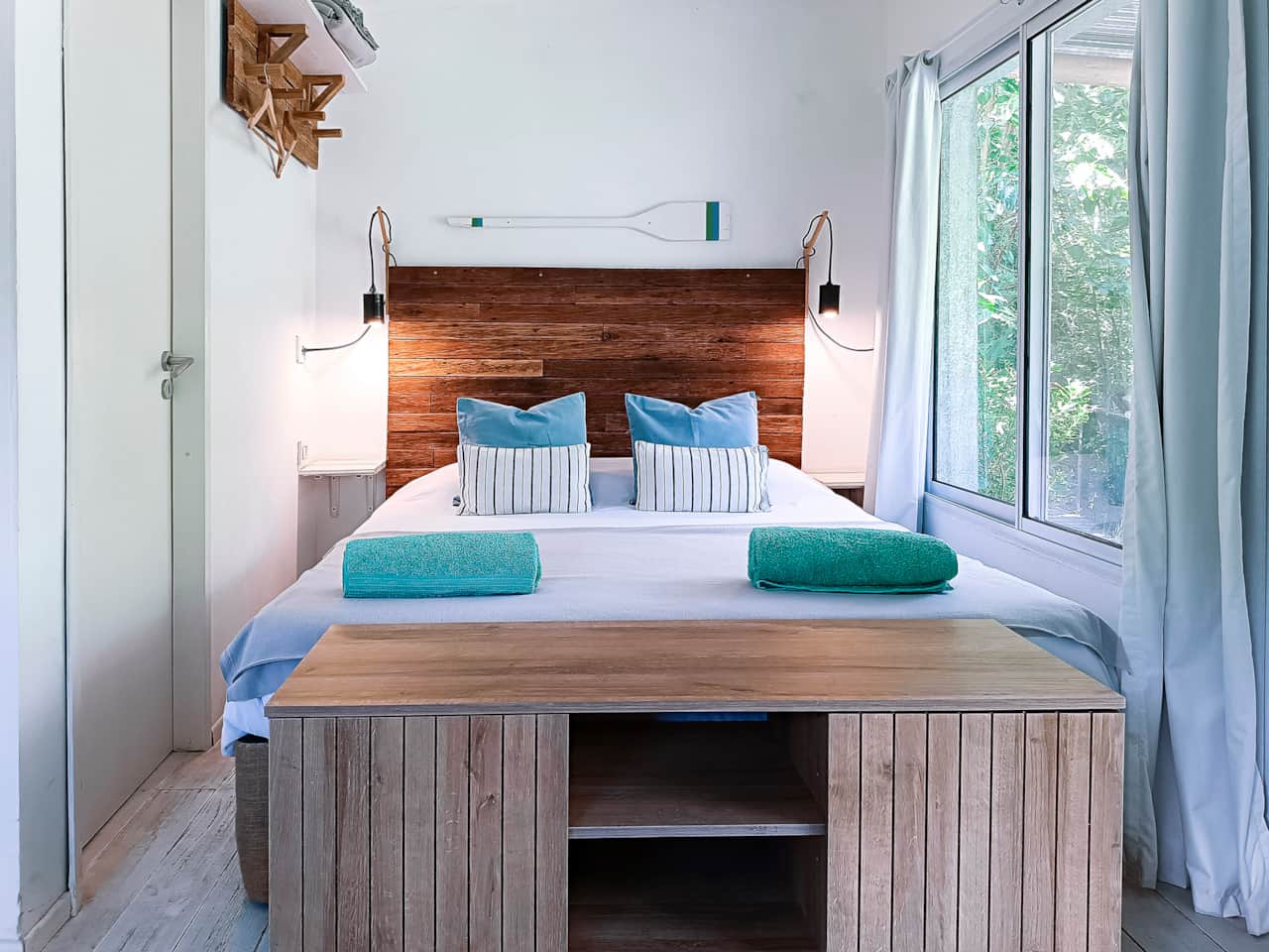 Interior de la Suite con vista al Bosque