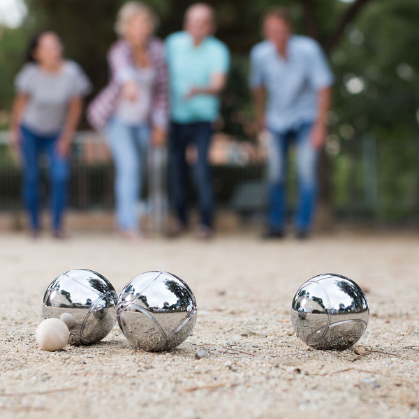 LA PÉTANQUE