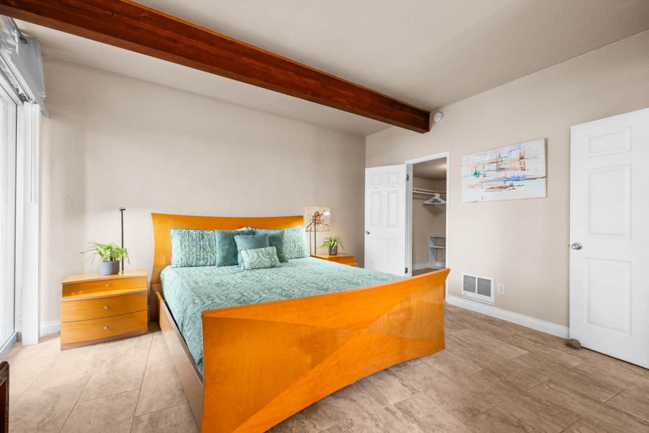 Main Bedroom